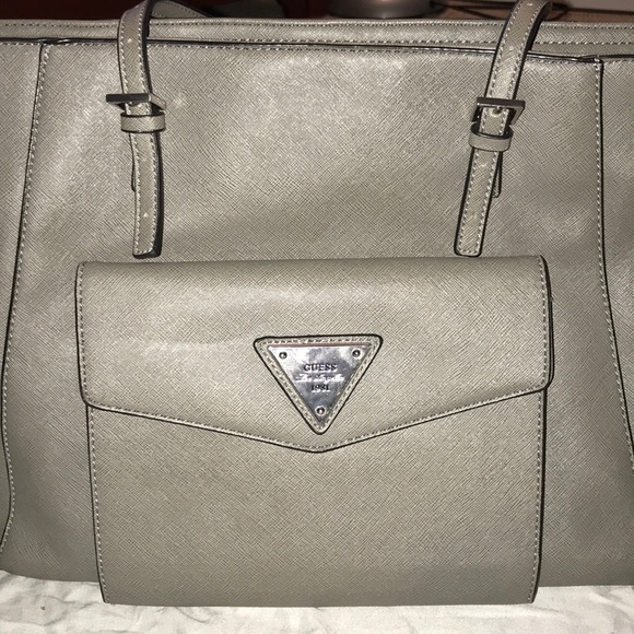 Purse - Picture 2 of 4